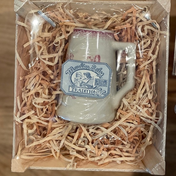 NIB Moulin Roty Kids Made in France (3) Mini Bowl, Plate, Pitcher - Picture 3 of 5